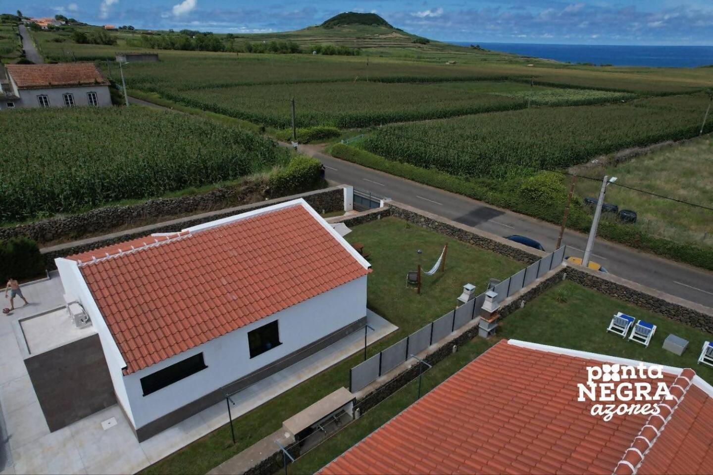 Photography House By Pontanegraazores Altares 外观 照片