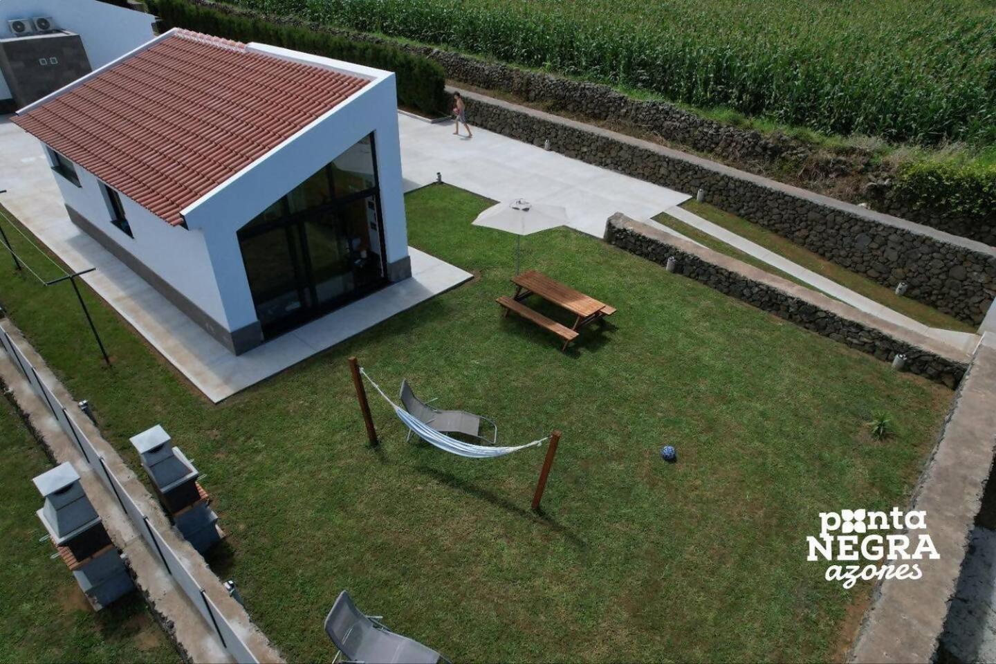 Photography House By Pontanegraazores Altares 外观 照片